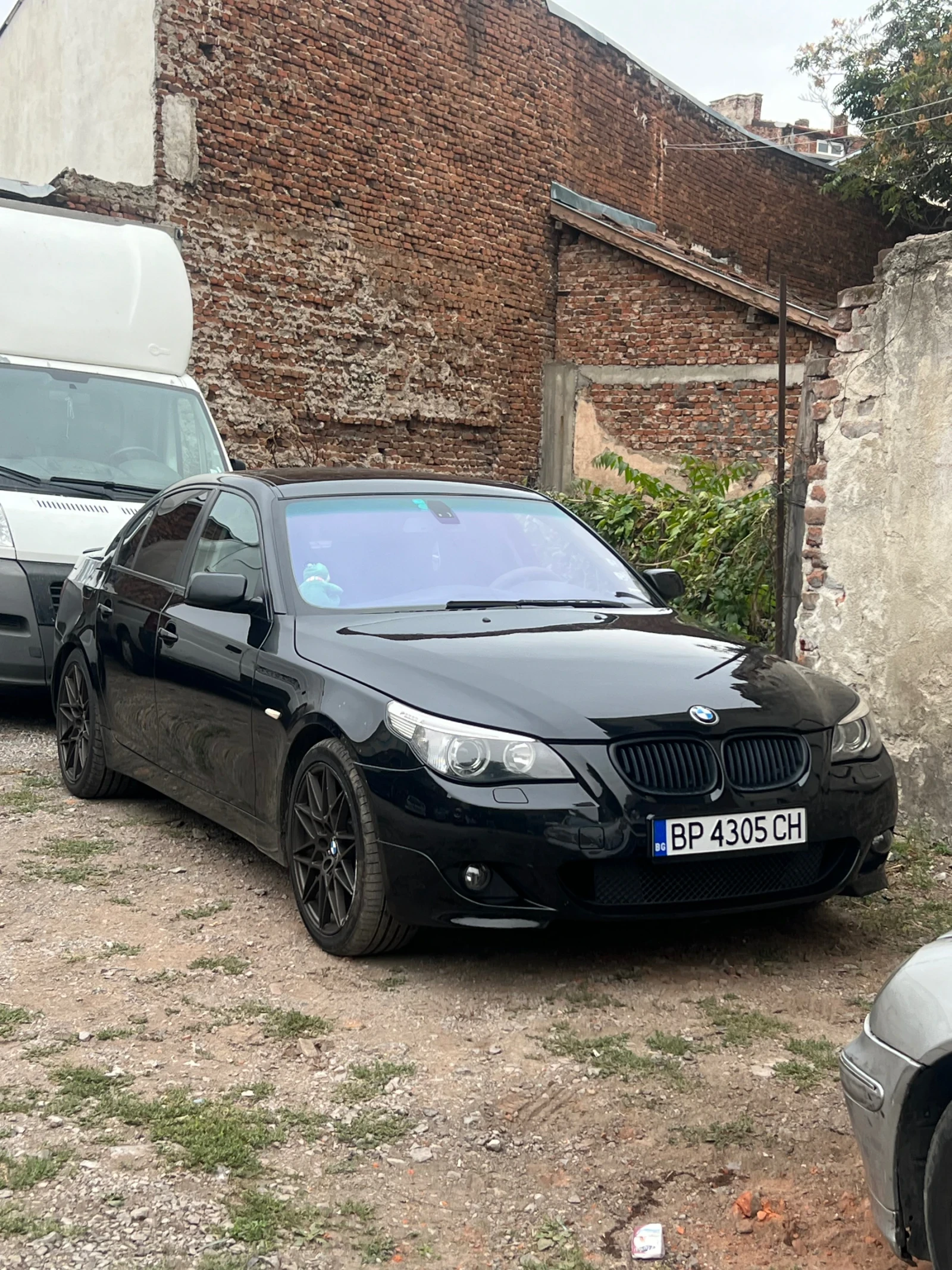 BMW 520  - изображение 9