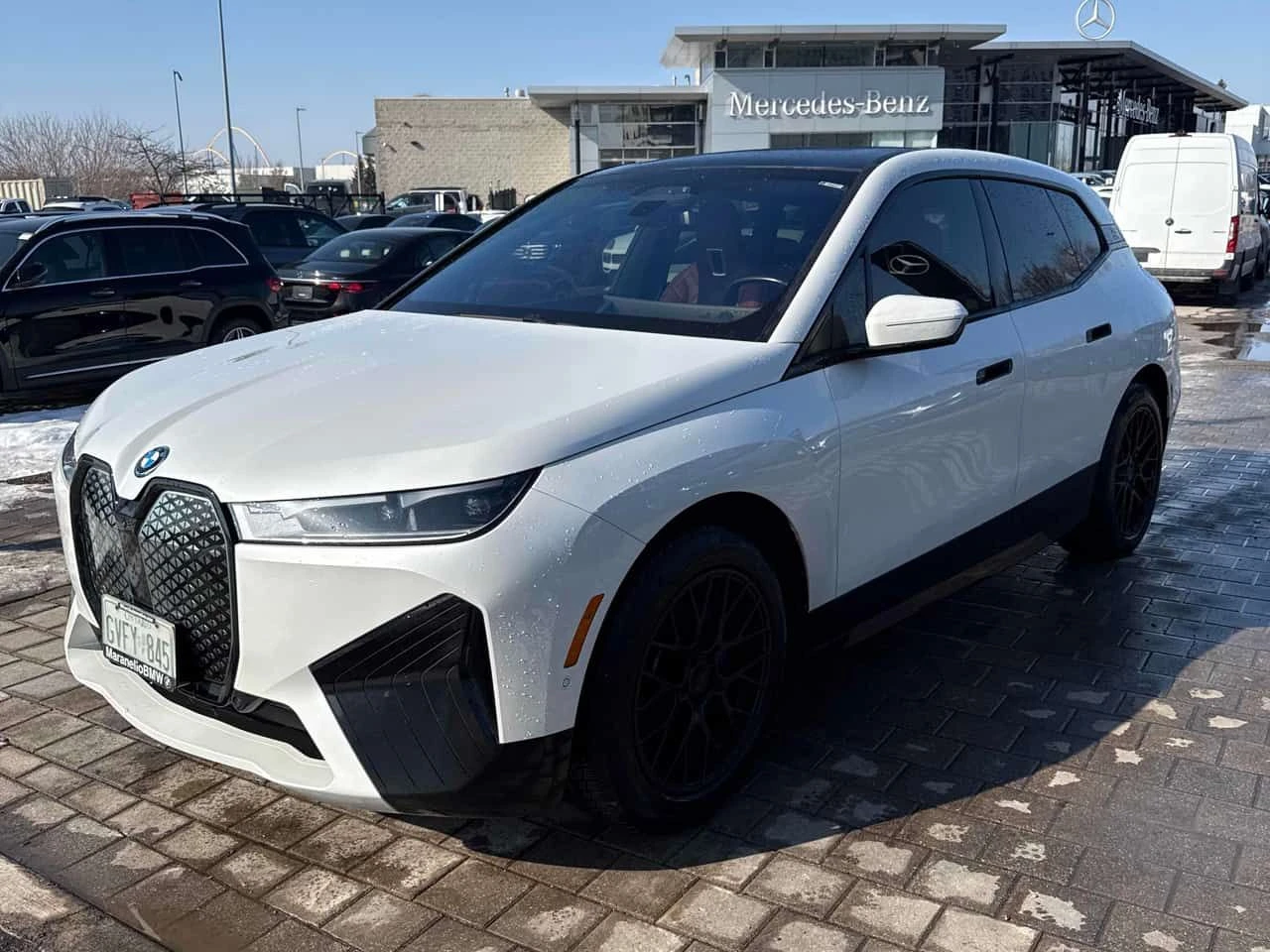 BMW iX xDrive50  CARFAX - изображение 10