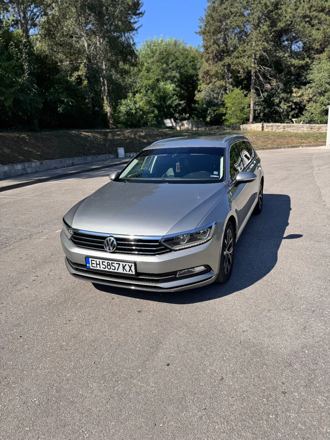 VW Passat