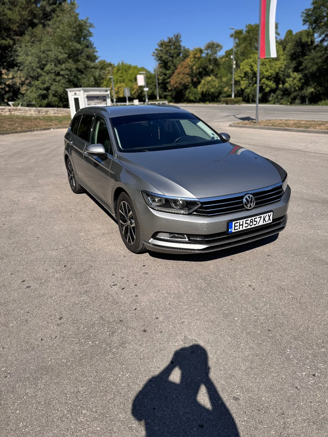 VW Passat, снимка 6 - Автомобили и джипове - 53974351