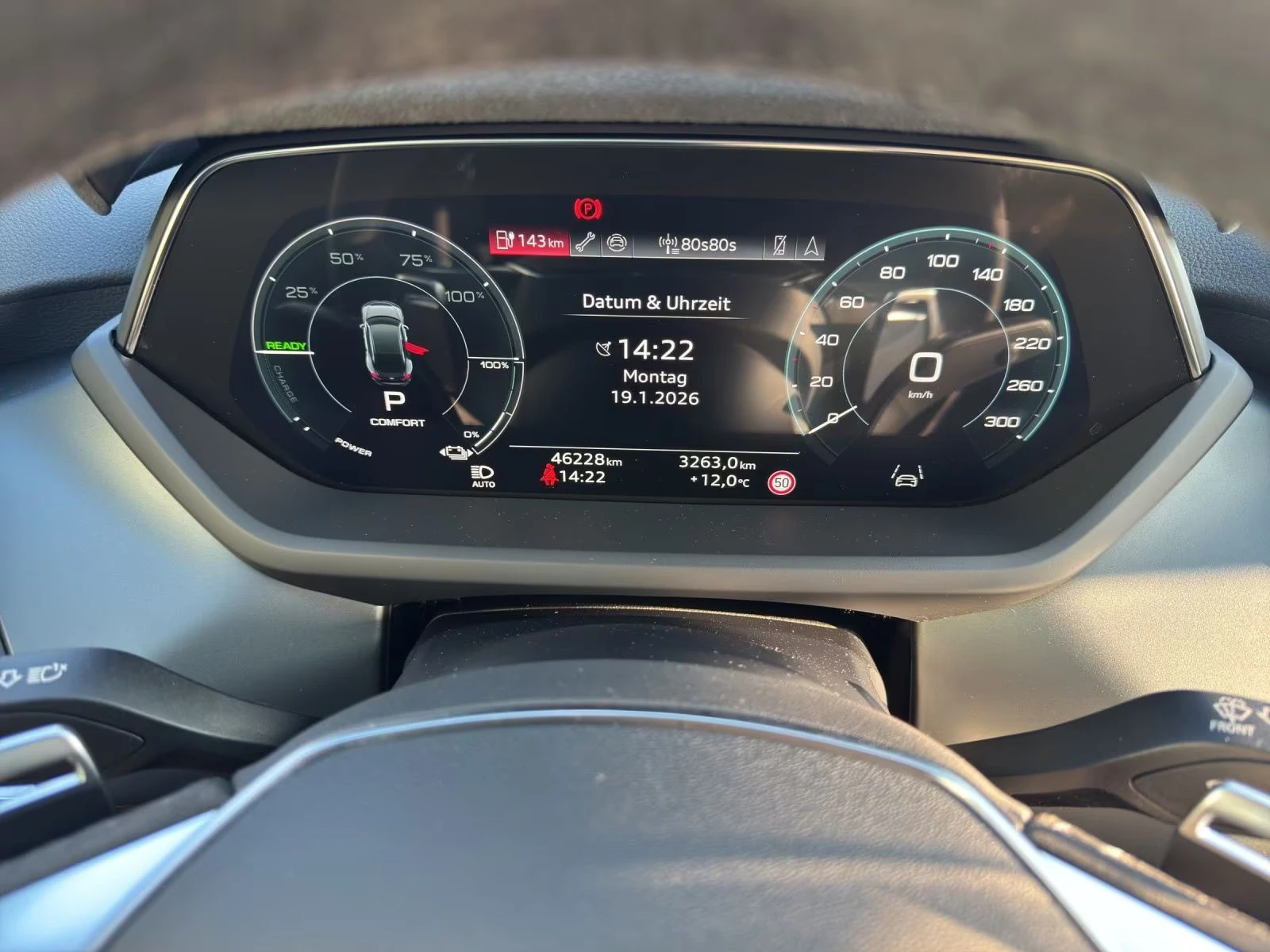 Audi E-Tron GT MATRIX/476HP/PANO/NAVI/360/ACC/232z, снимка 13 - Автомобили и джипове - 54040402