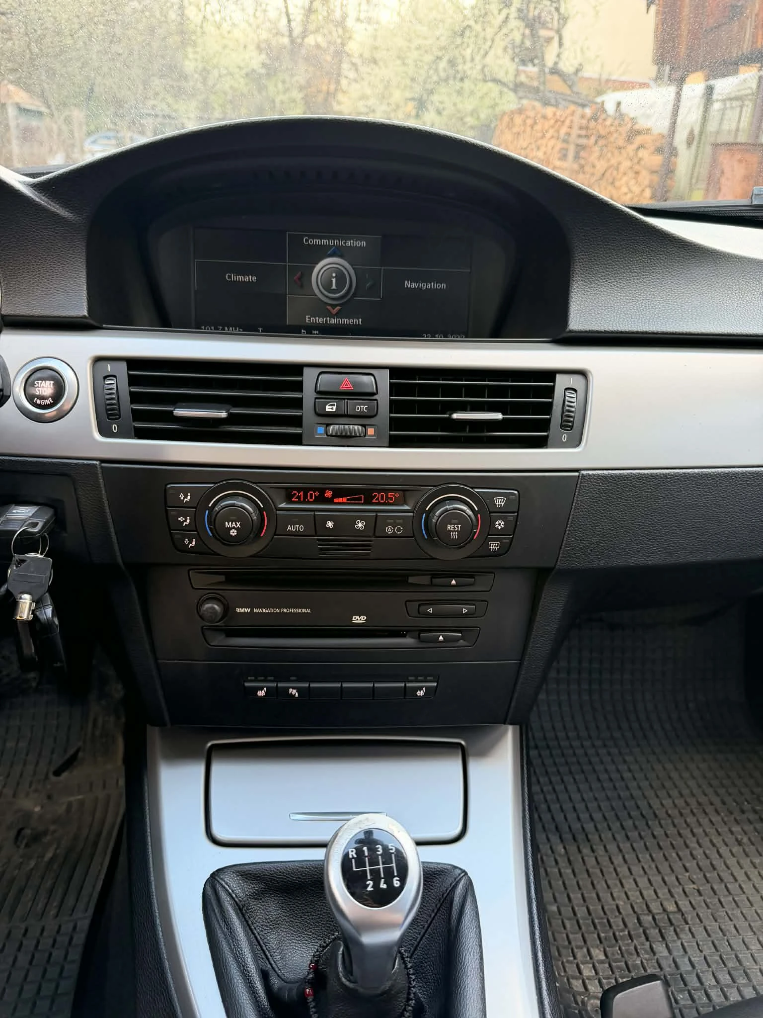 BMW 320 E90, снимка 7 - Автомобили и джипове - 54258911