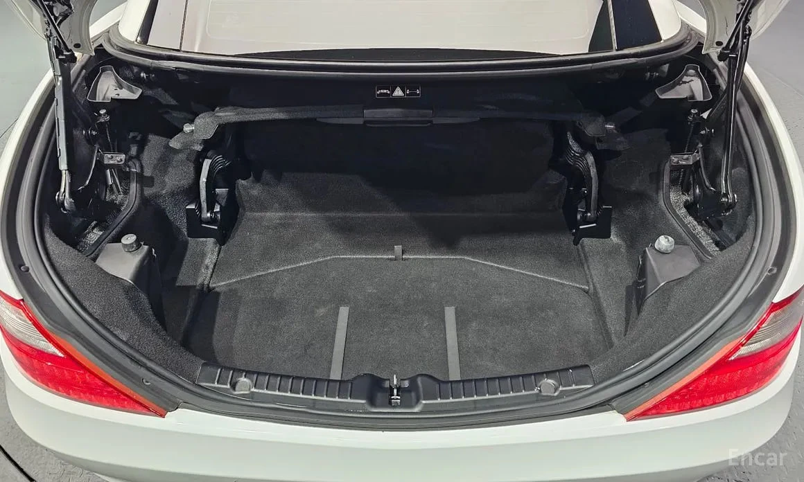 Mercedes-Benz SLK NEW 200 BLUE EFFICIENCY, снимка 16 - Автомобили и джипове - 54701017