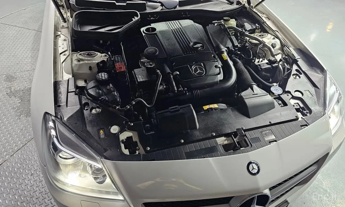 Mercedes-Benz SLK NEW 200 BLUE EFFICIENCY, снимка 6 - Автомобили и джипове - 54701017