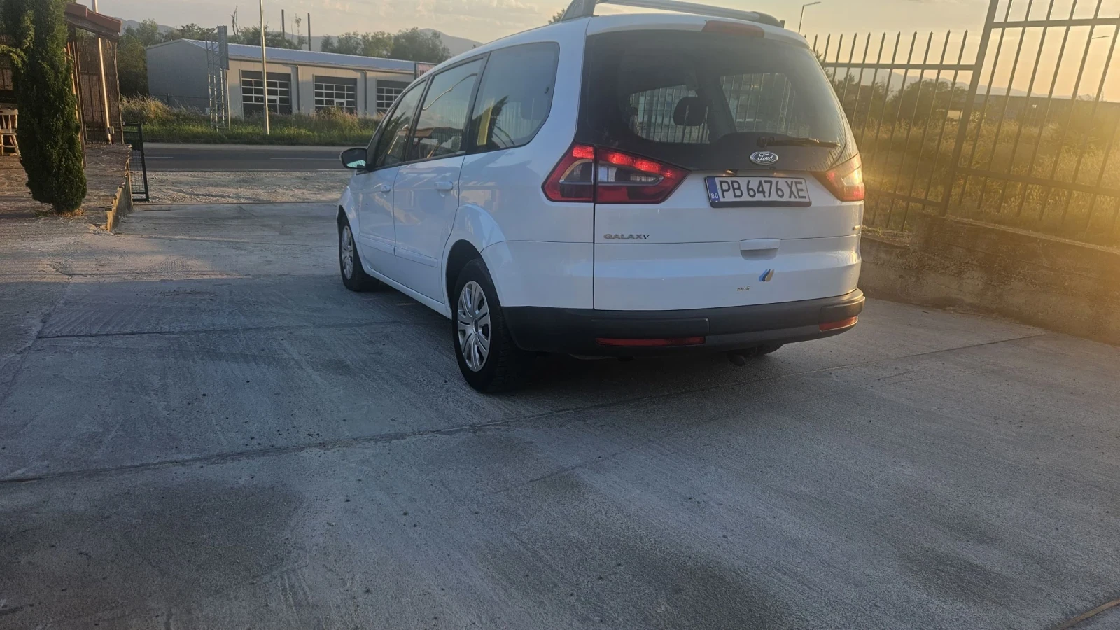 Ford Galaxy 7места, снимка 4 - Автомобили и джипове - 54991939