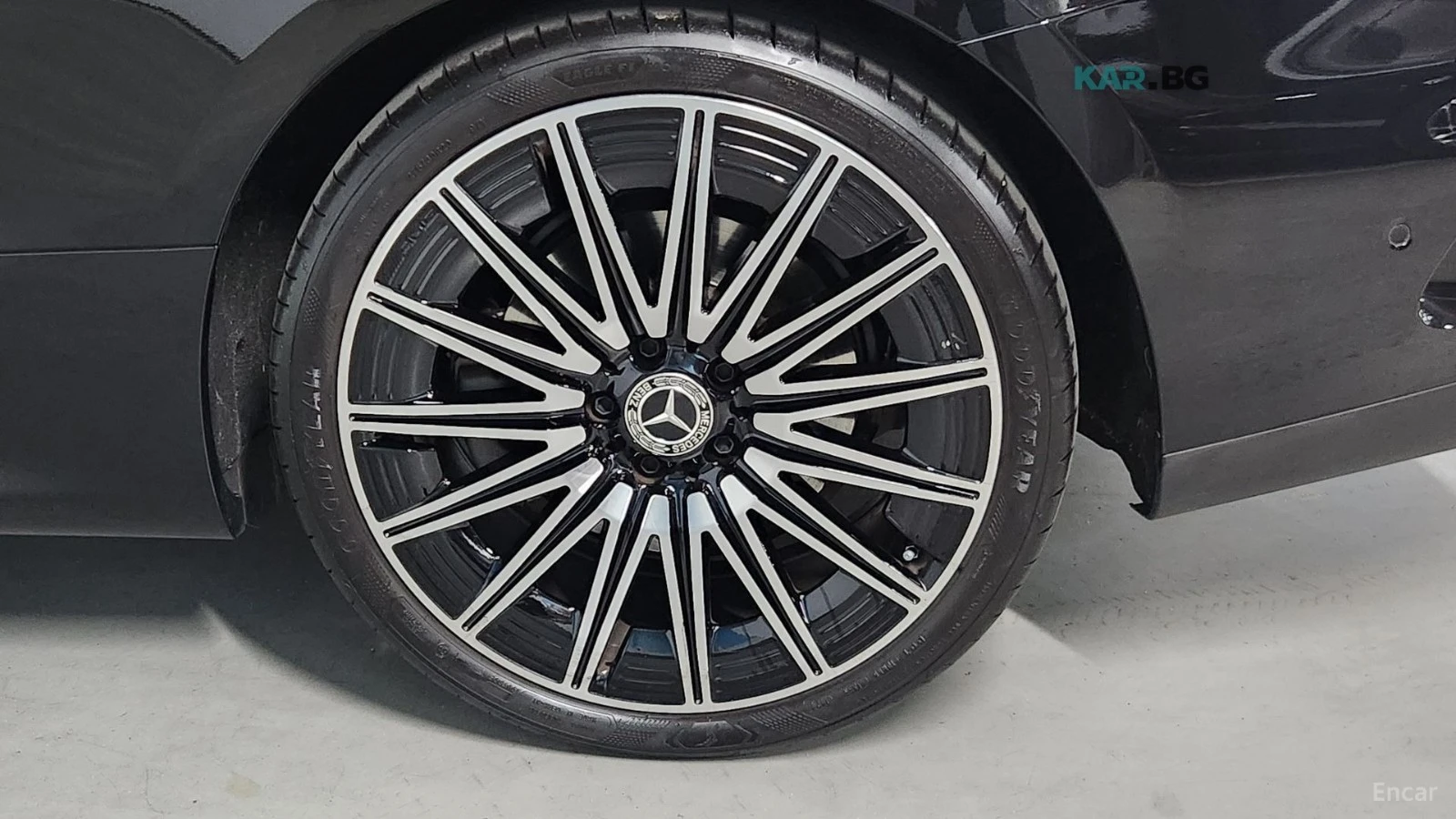Mercedes-Benz CLE 450 4MATIC* КОЖА* 360* HUDНАВИ* , снимка 5 - Автомобили и джипове - 55064851