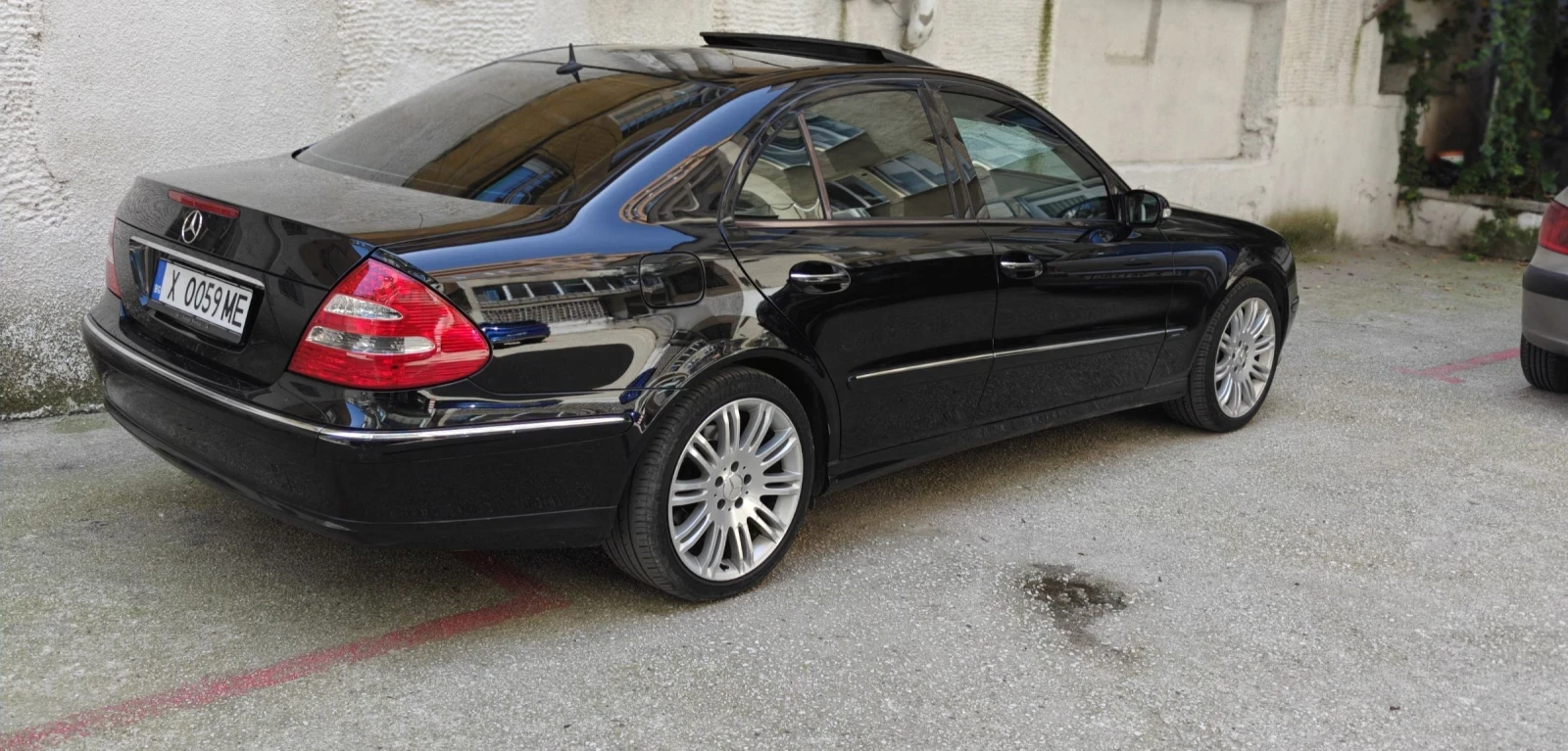 Mercedes-Benz E 500, снимка 3 - Автомобили и джипове - 55102035