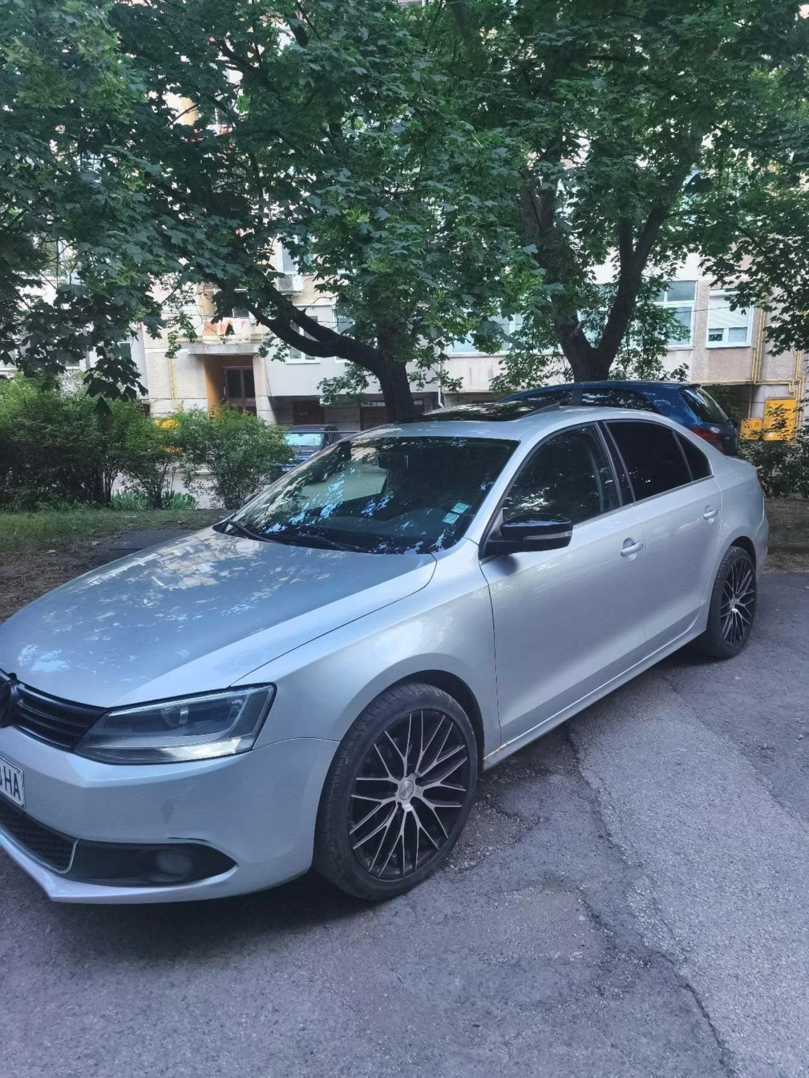 VW Jetta, снимка 2 - Автомобили и джипове - 55148622
