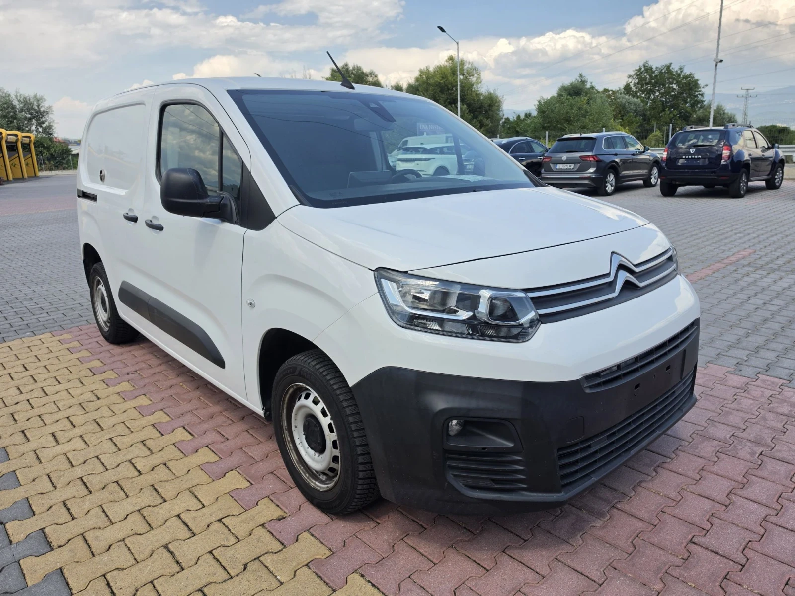 Citroen Berlingo 1.5 HDI, снимка 7 - Автомобили и джипове - 55434178
