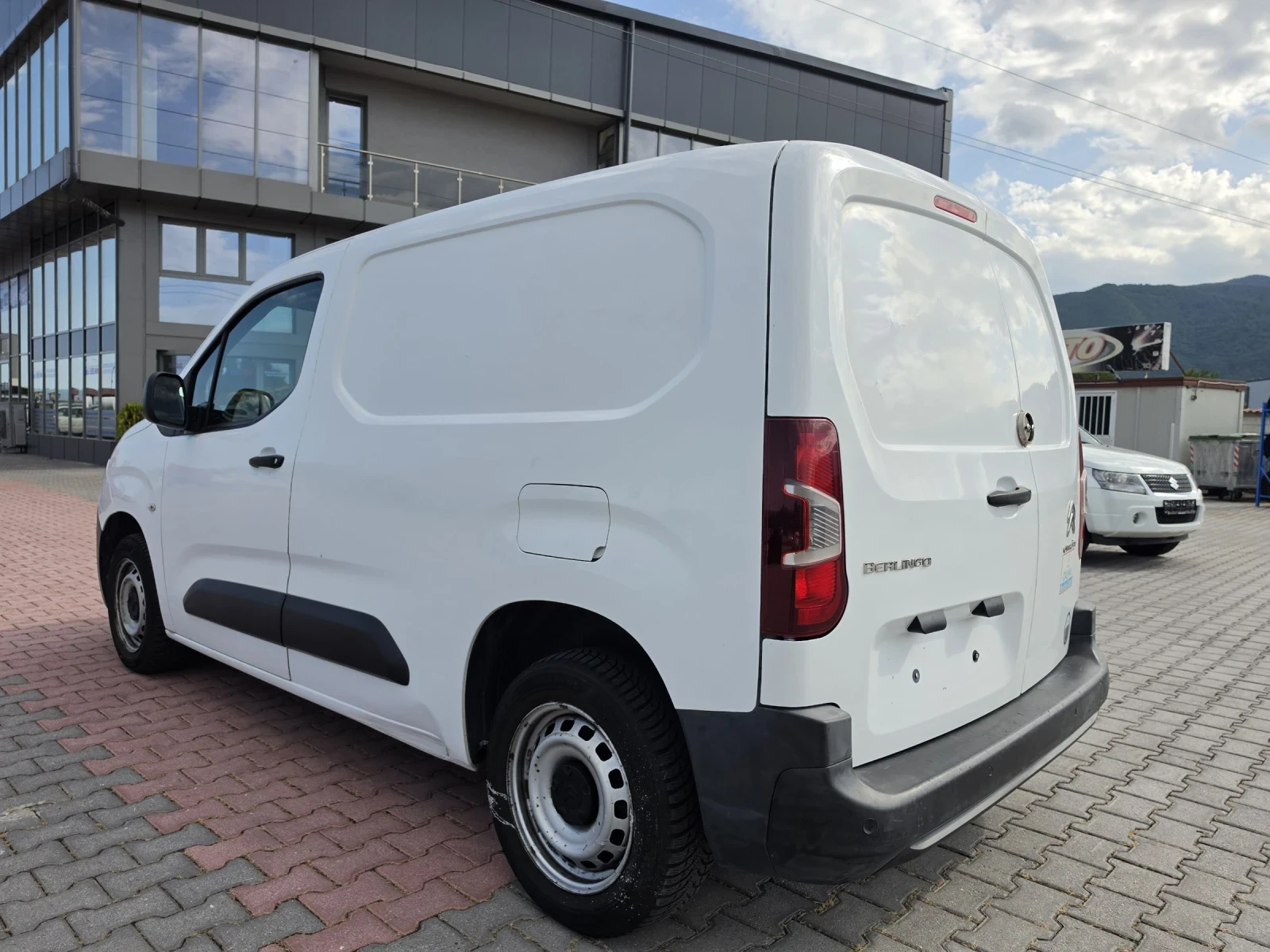 Citroen Berlingo 1.5 HDI, снимка 3 - Автомобили и джипове - 55434178