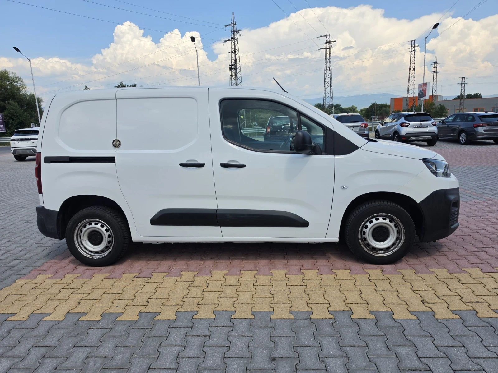 Citroen Berlingo 1.5 HDI, снимка 6 - Автомобили и джипове - 55434178