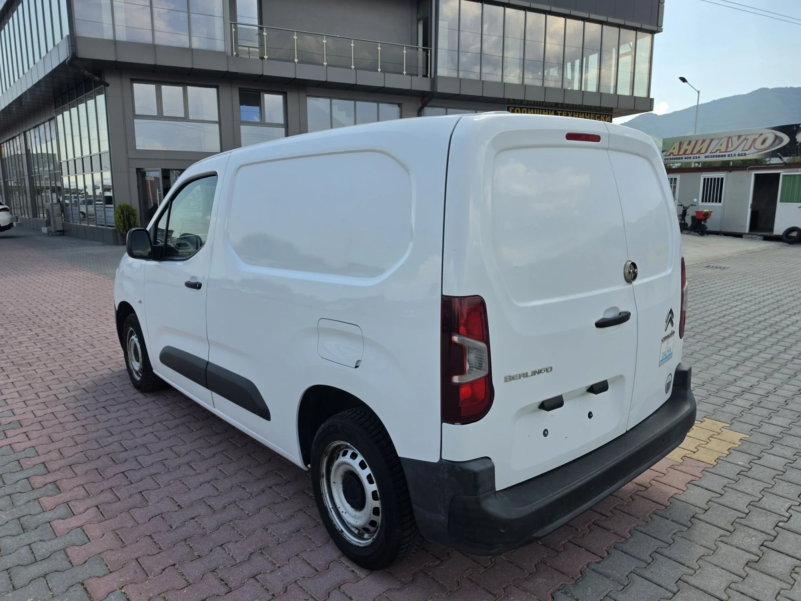 Citroen Berlingo 1.5 HDI, снимка 3 - Автомобили и джипове - 55434178
