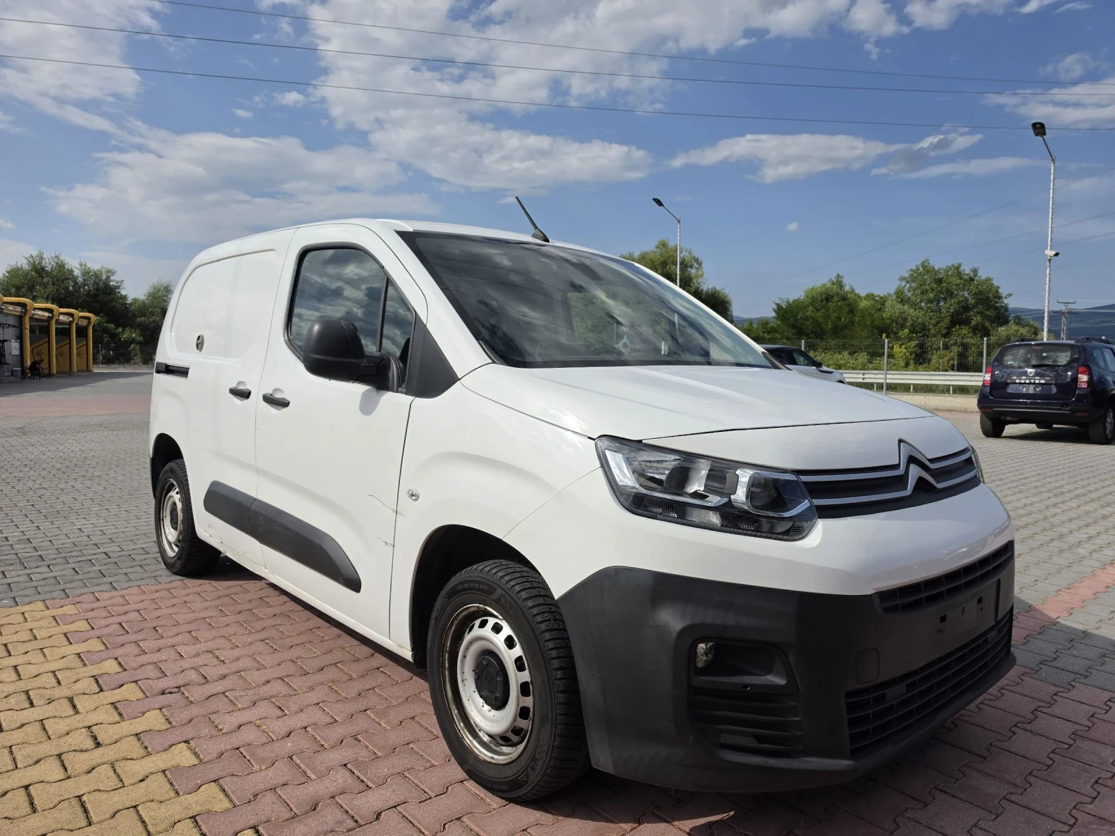 Citroen Berlingo 1.5 HDI, снимка 8 - Автомобили и джипове - 55434178