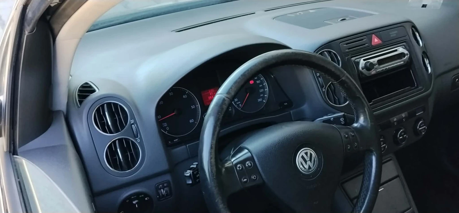 VW Golf Plus, снимка 6 - Автомобили и джипове - 55509287