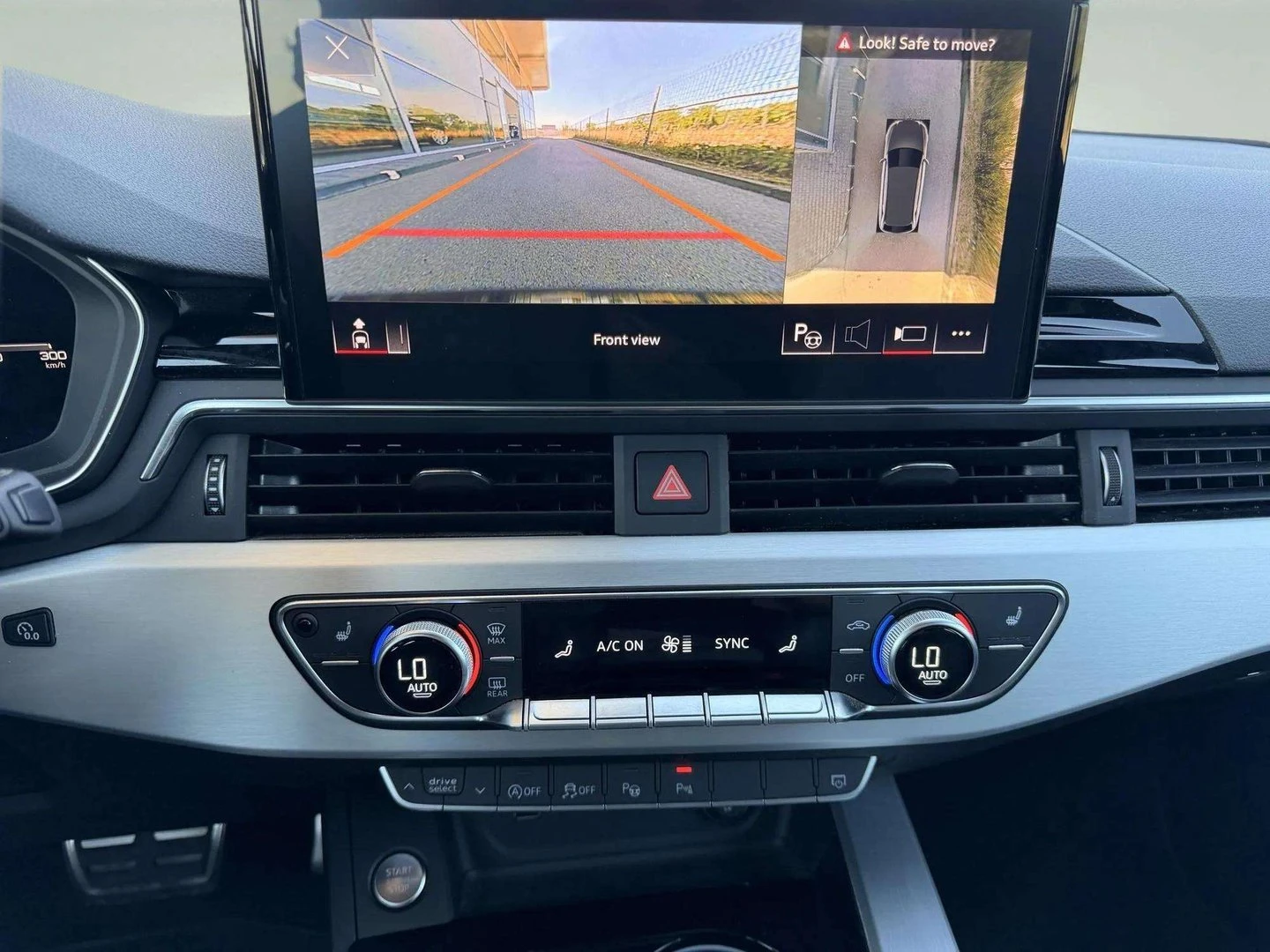 Audi A4, снимка 12 - Автомобили и джипове - 55794338