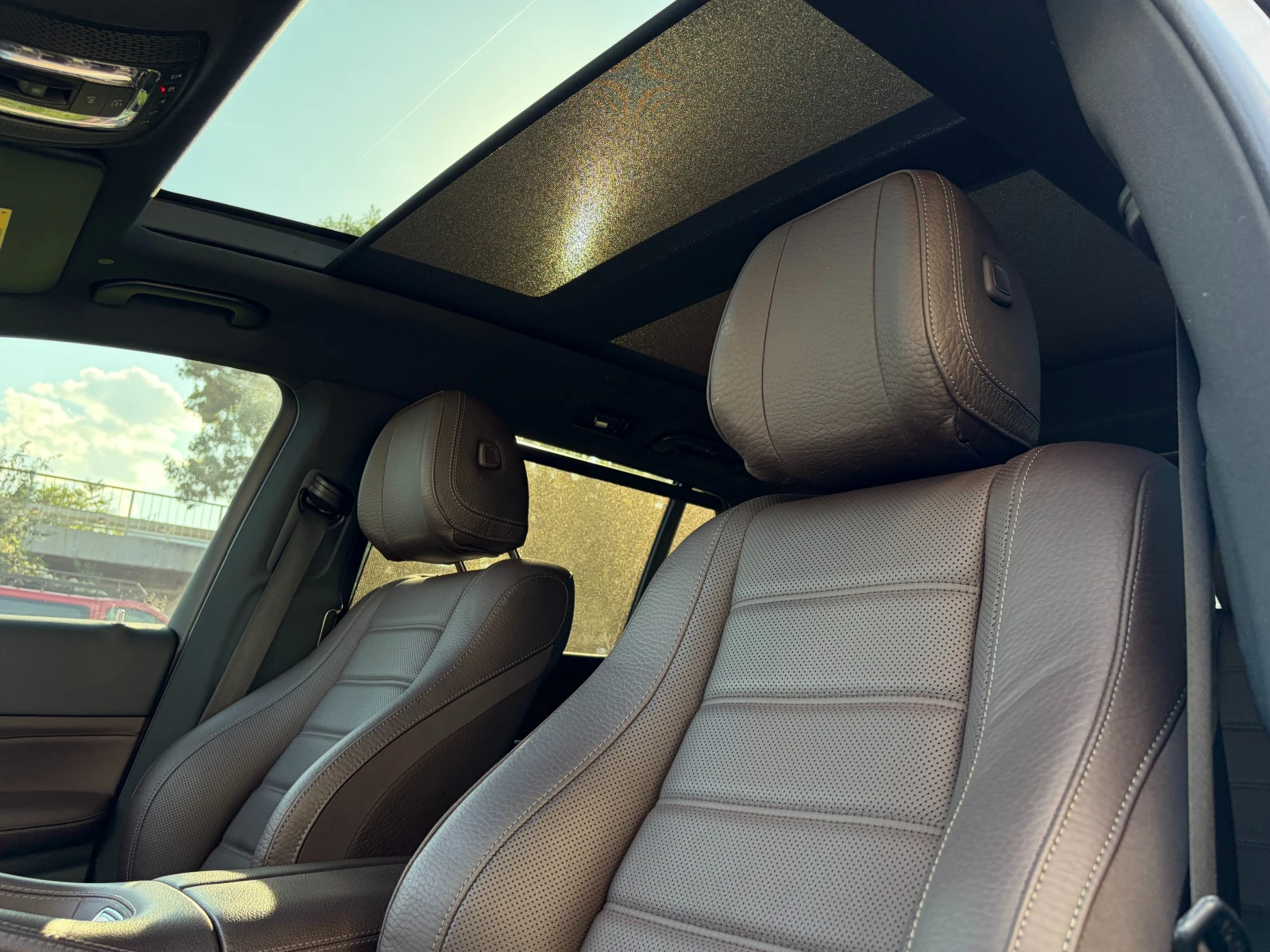 Mercedes-Benz GLS 450 EQ/AMG/4M/9G/BURMESTER/360/5+ 1, снимка 11 - Автомобили и джипове - 56011655