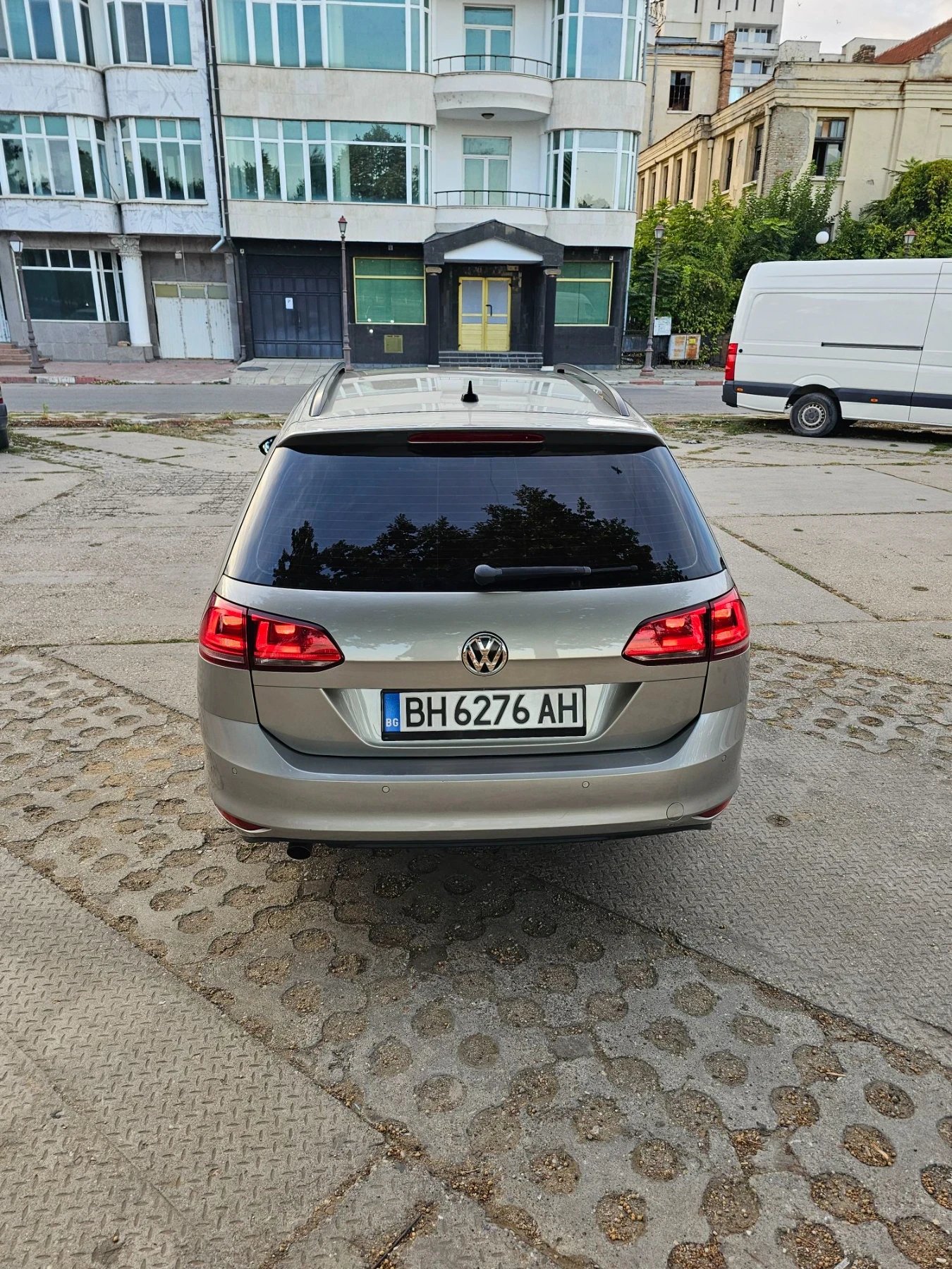 VW Golf, снимка 3 - Автомобили и джипове - 56074267