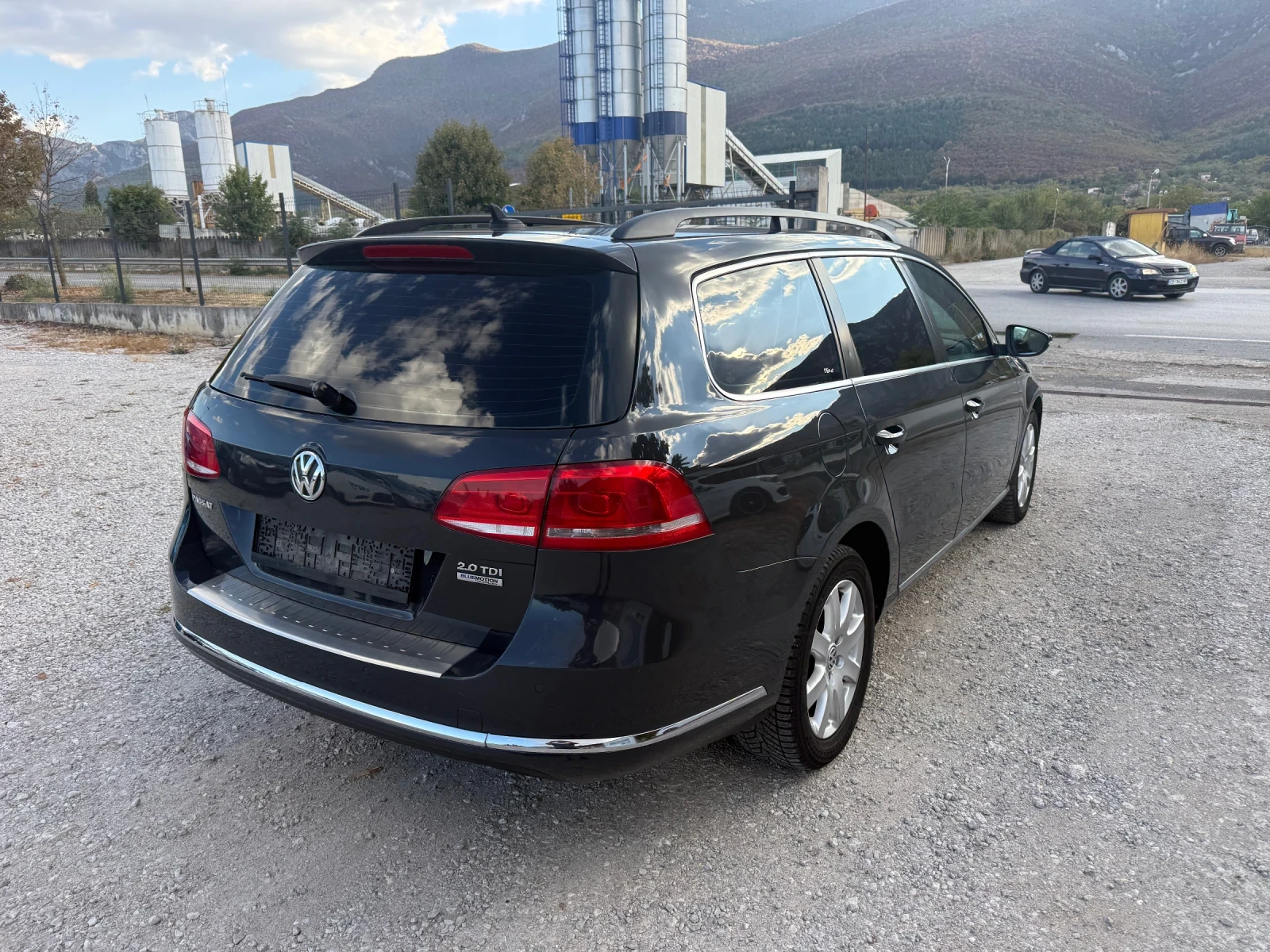 VW Passat 2.0TDI ИТАЛИЯ, снимка 6 - Автомобили и джипове - 56274207