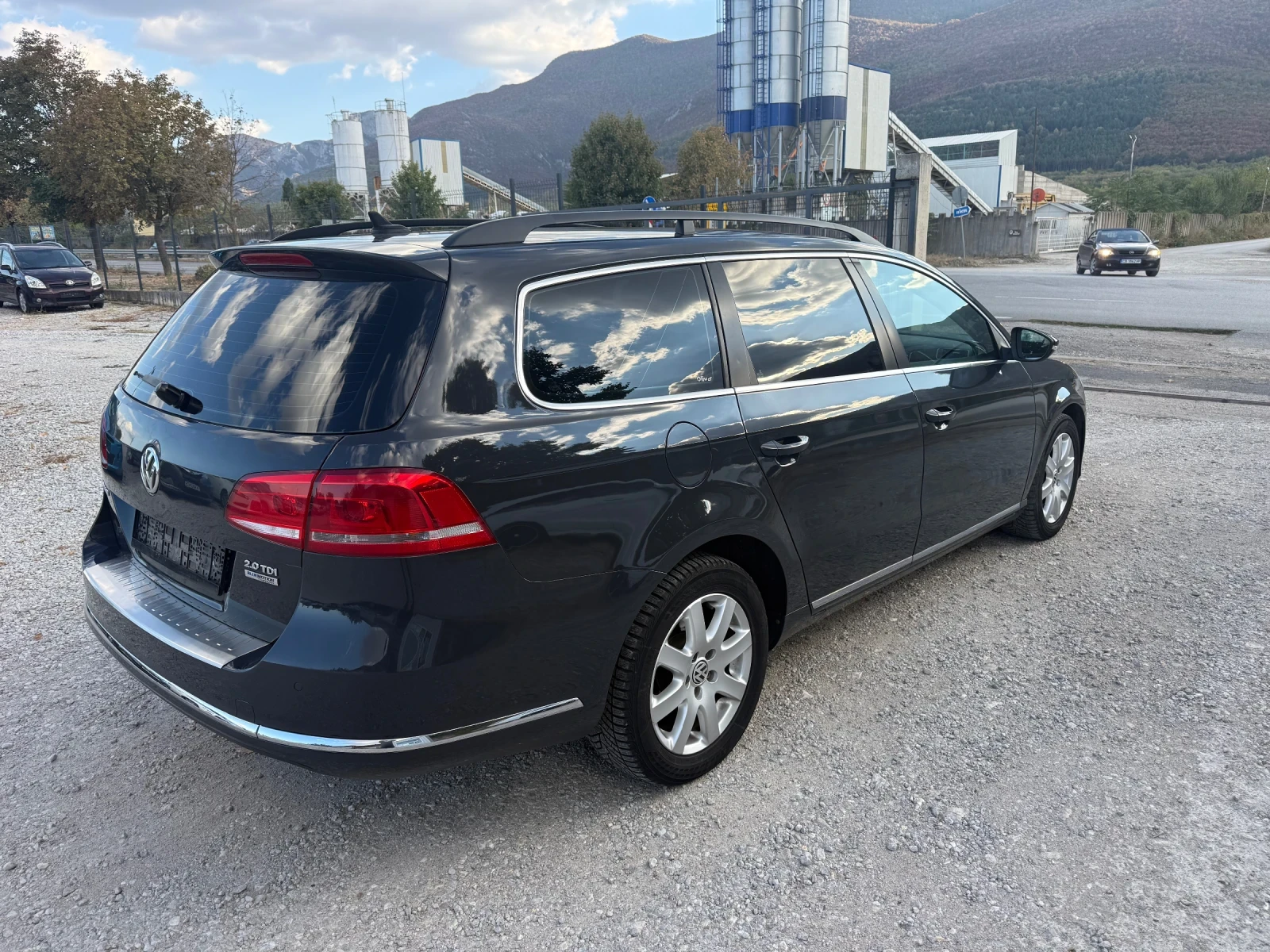 VW Passat 2.0TDI ИТАЛИЯ, снимка 5 - Автомобили и джипове - 56274207