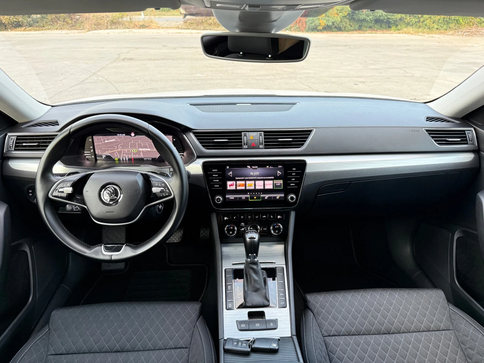 Skoda Superb 2.0TDI / 4x4 / DSG / FACELIFT | Mobile.bg � ����������� 8