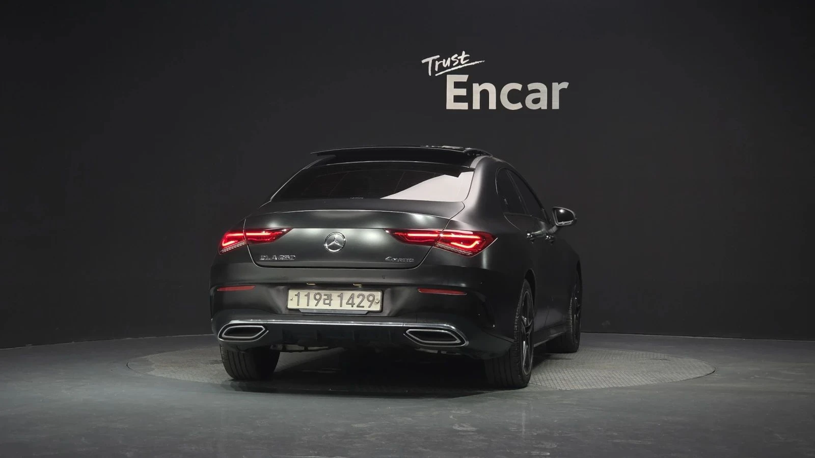 Mercedes-Benz CLA 250, снимка 4 - Автомобили и джипове - 56685815