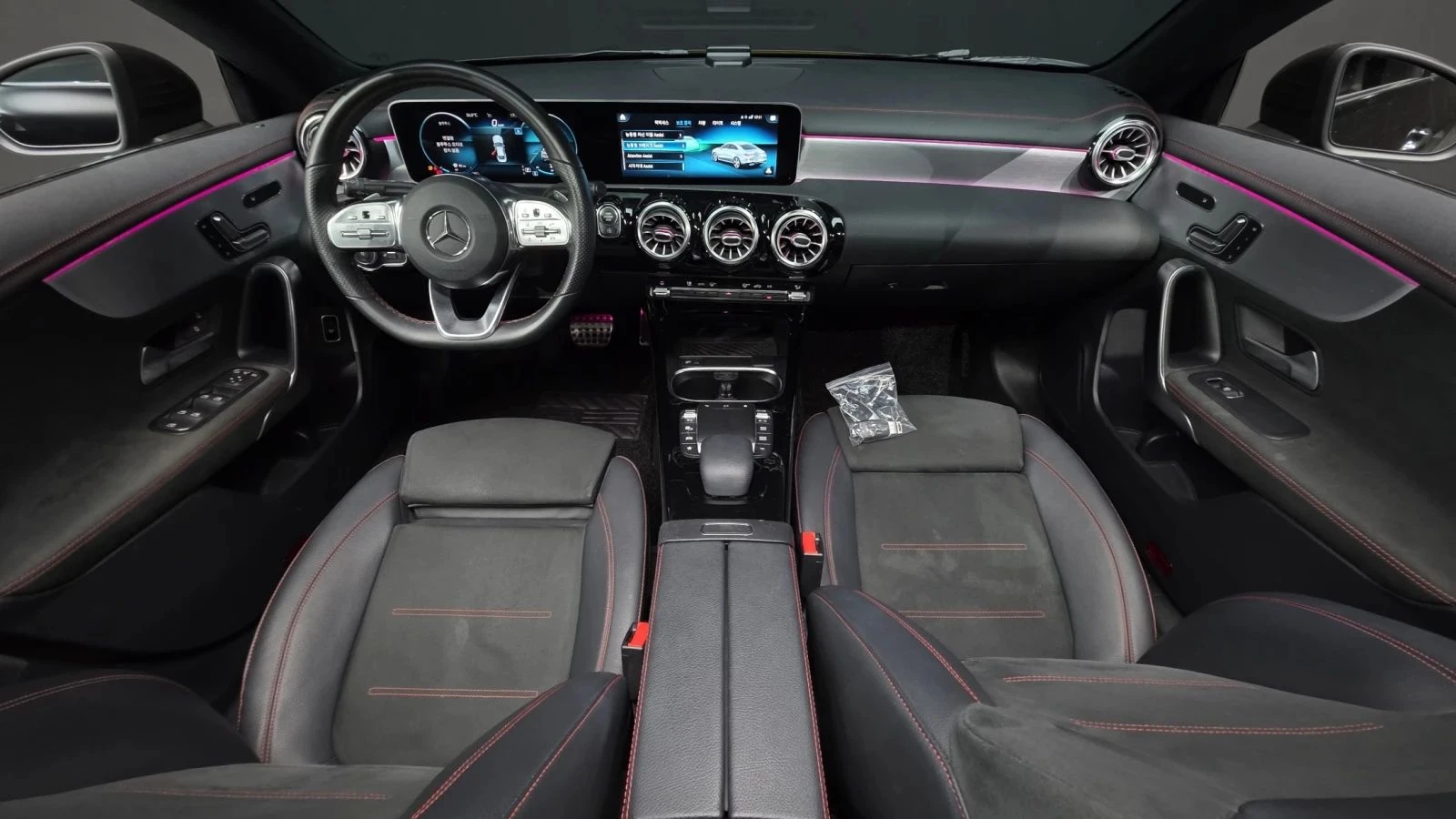 Mercedes-Benz CLA 250, снимка 7 - Автомобили и джипове - 56685815