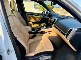 Porsche Cayenne Sport Chrono * AWD * АвтоКредит* (Цена до БГ), снимка 9