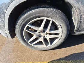 Mercedes-Benz GLC 300 4MATIC * AMG * 360  * KEYLESS * PANO - 17700 € / 34618.19 лв. - 14822341 6