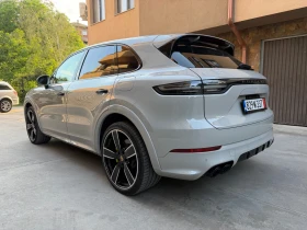 ����� �� �������� �� Porsche Cayenne E-Hybrid SportDesign Carbon LED-Matrix BOSE Chalk