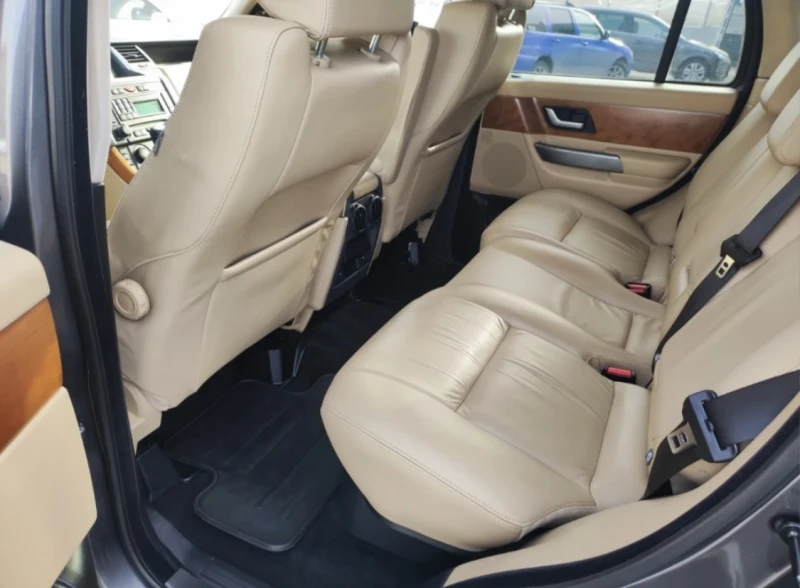 Land Rover Range Rover Sport 2.7 diesel 190ks, снимка 9 - Автомобили и джипове - 52723720