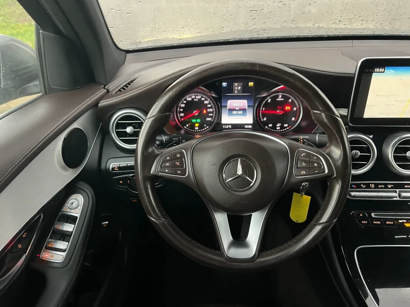 Mercedes-Benz GLC 220 CDI 4Matic Premium Amg Line, снимка 10 - Автомобили и джипове - 52471753