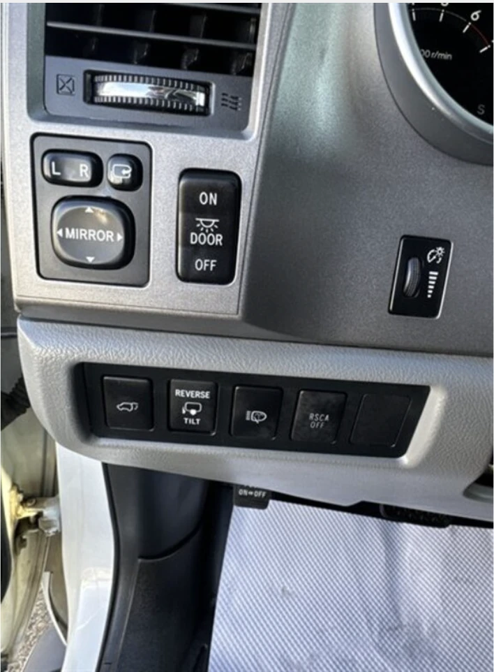 Toyota Sequoia PLATINUM* 5.7* V8* * *  | Mobile.bg   15