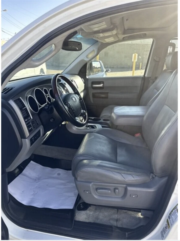 Toyota Sequoia PLATINUM* 5.7* V8* * *  | Mobile.bg   11