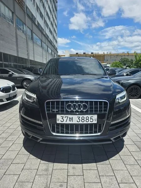 Audi Q7 3.0 TDI Quattro, снимка 2 - Автомобили и джипове - 55132441