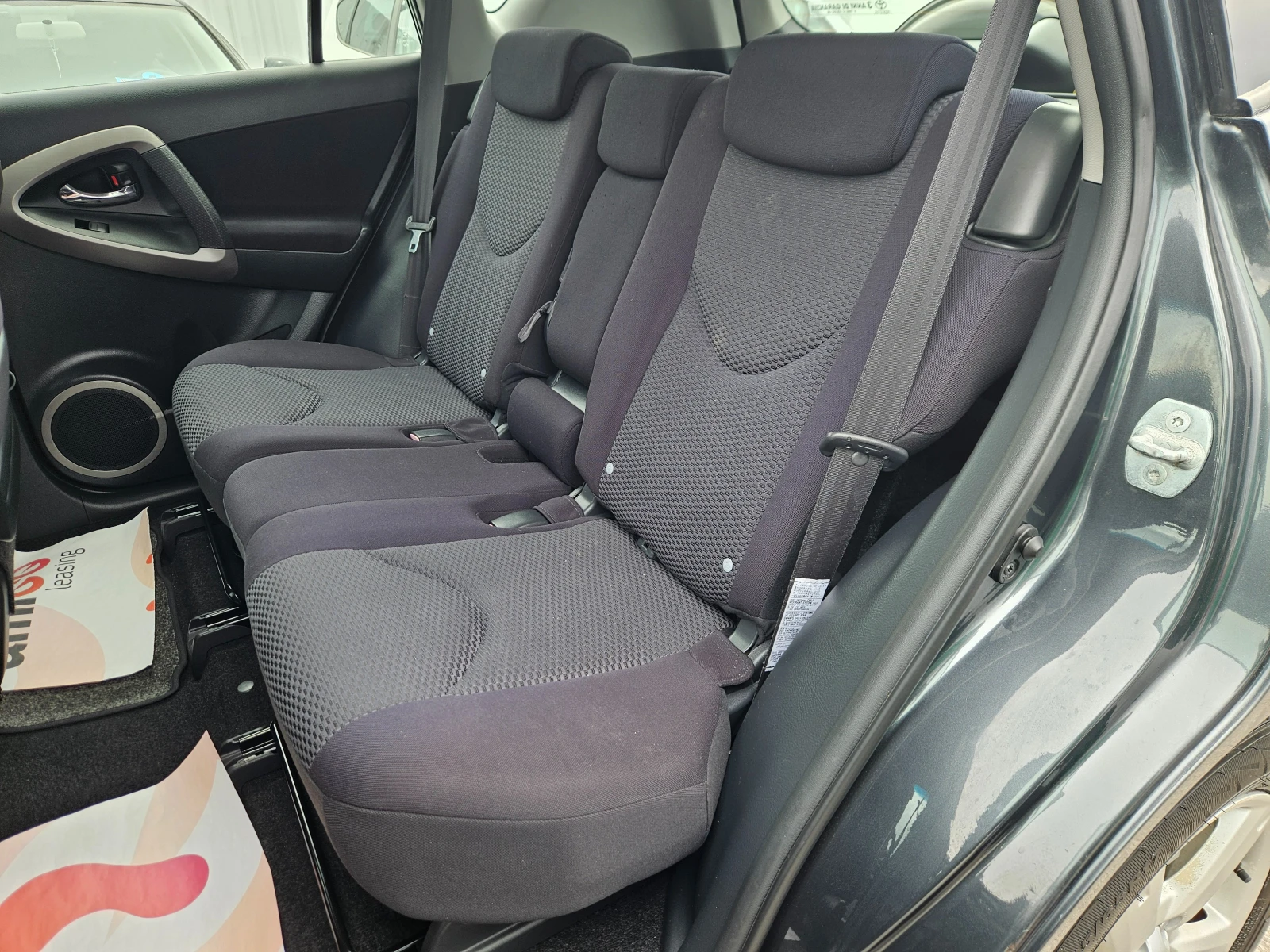 Toyota Rav4 2, 2D4D 4X4 - изображение 10