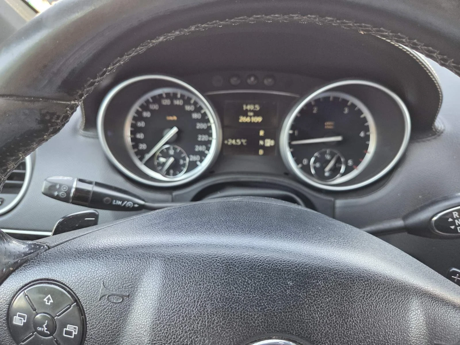 Mercedes-Benz ML 350 350лонг едишън - изображение 10