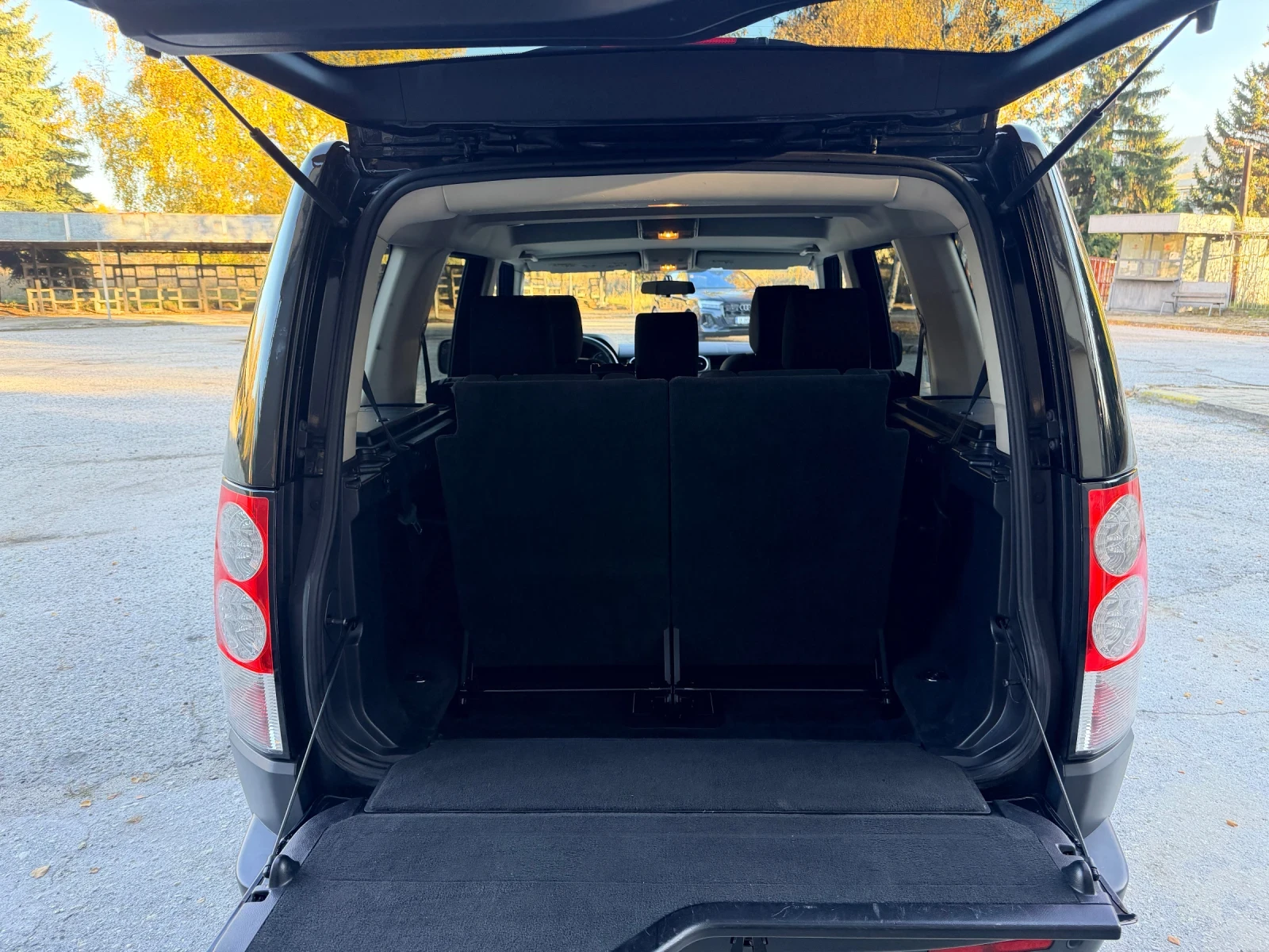 Land Rover Discovery 2.7 TdV6/4x4/6+ 1 / | Mobile.bg   17