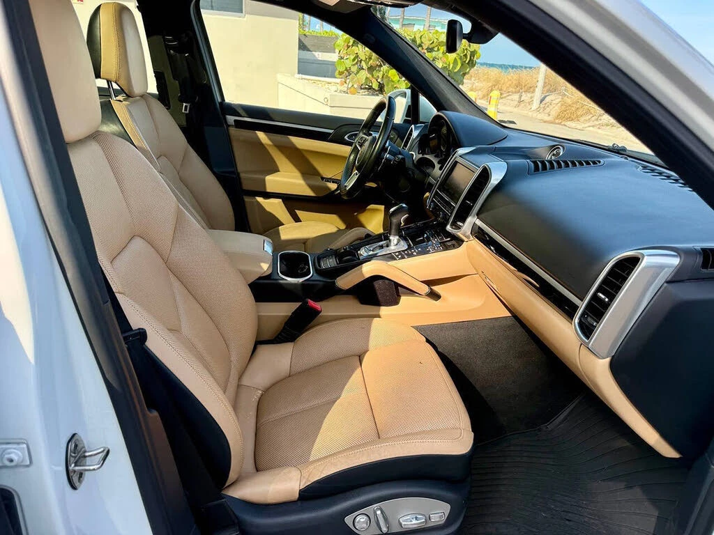 Porsche Cayenne Sport Chrono * AWD * АвтоКредит* (Цена до БГ), снимка 9 - Автомобили и джипове - 53750950