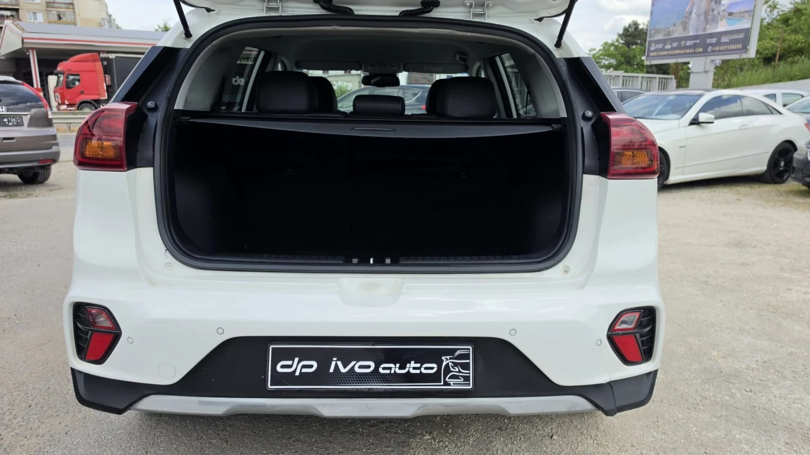 Kia Niro ХИБРИД* ФЕЙСЛИФТ* CARPLAY/ANDROIDAUTO, снимка 14 - Автомобили и джипове - 54554014