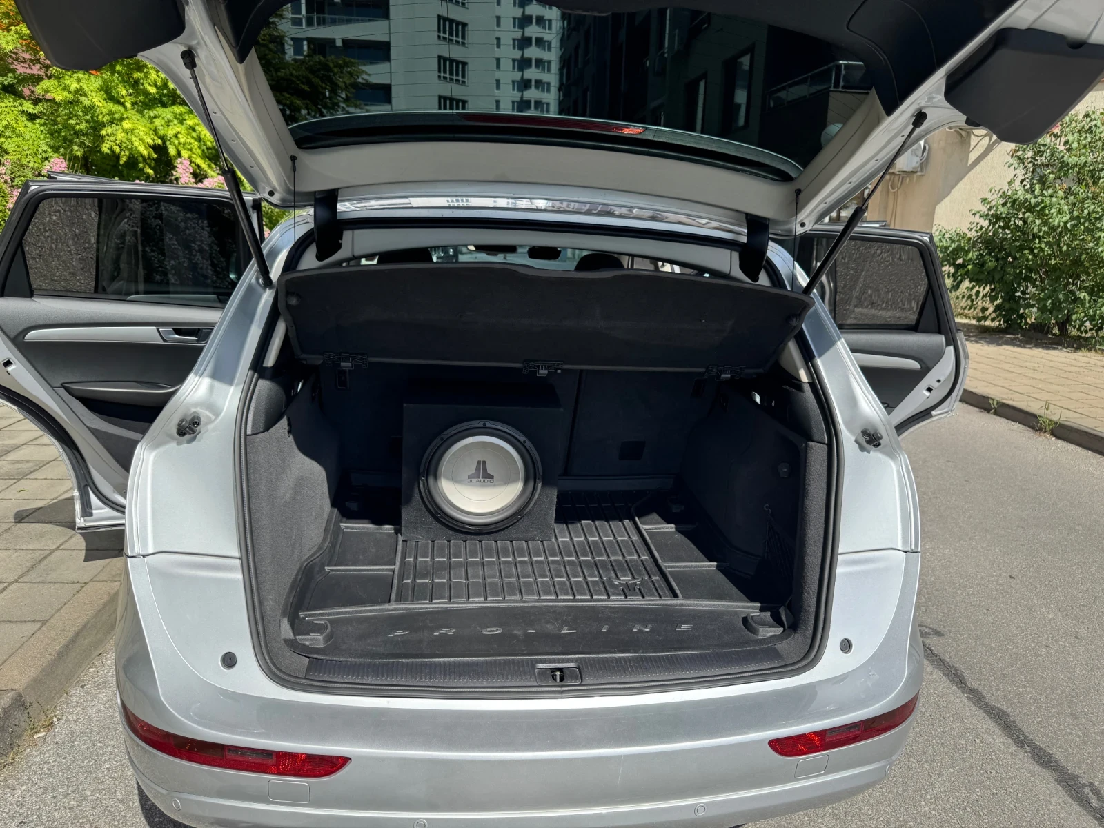 Audi Q5 2.0 tdi, снимка 3 - Автомобили и джипове - 54669449