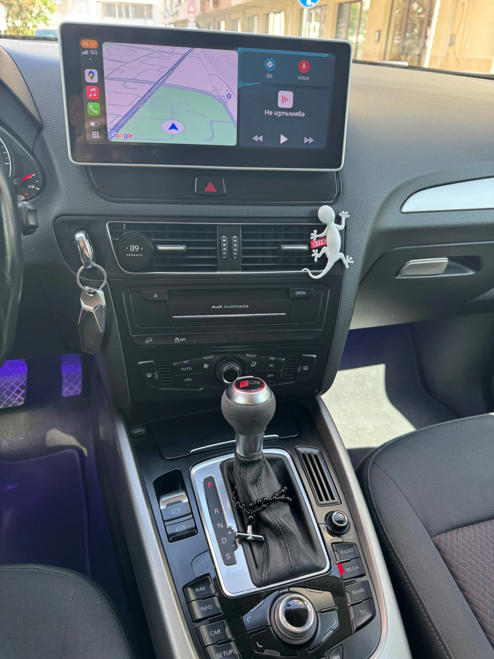 Audi Q5 2.0 tdi, снимка 11 - Автомобили и джипове - 54669449