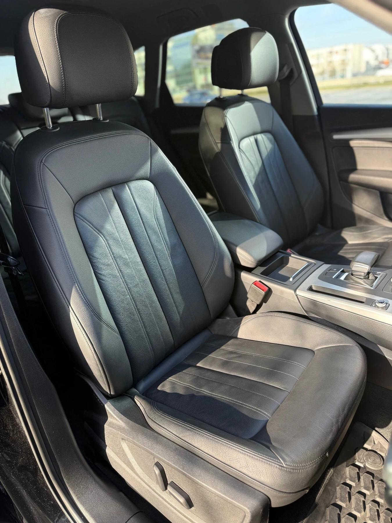 Audi Q5 2.0 TFSI QUATTRO COMFORT 160, 000km, снимка 12 - Автомобили и джипове - 54769873