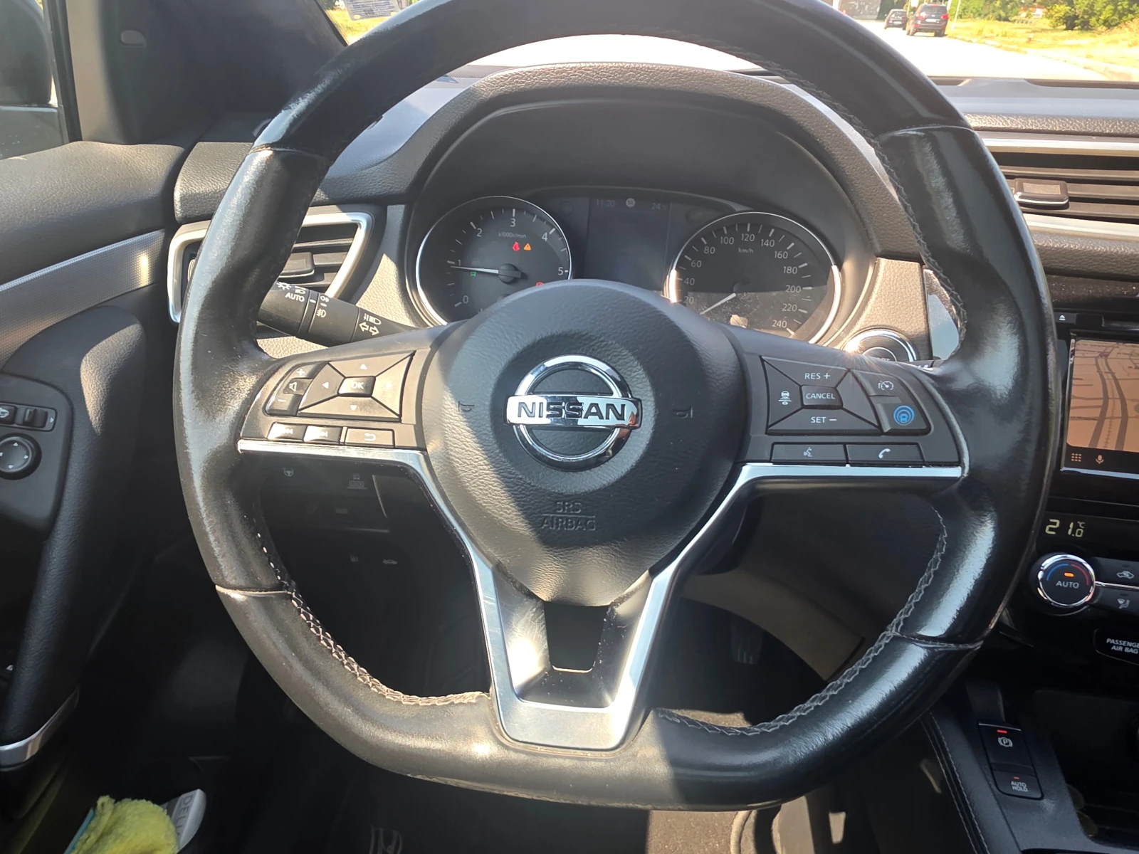 Nissan Qashqai J11 TEKNA+ , снимка 8 - Автомобили и джипове - 55703538
