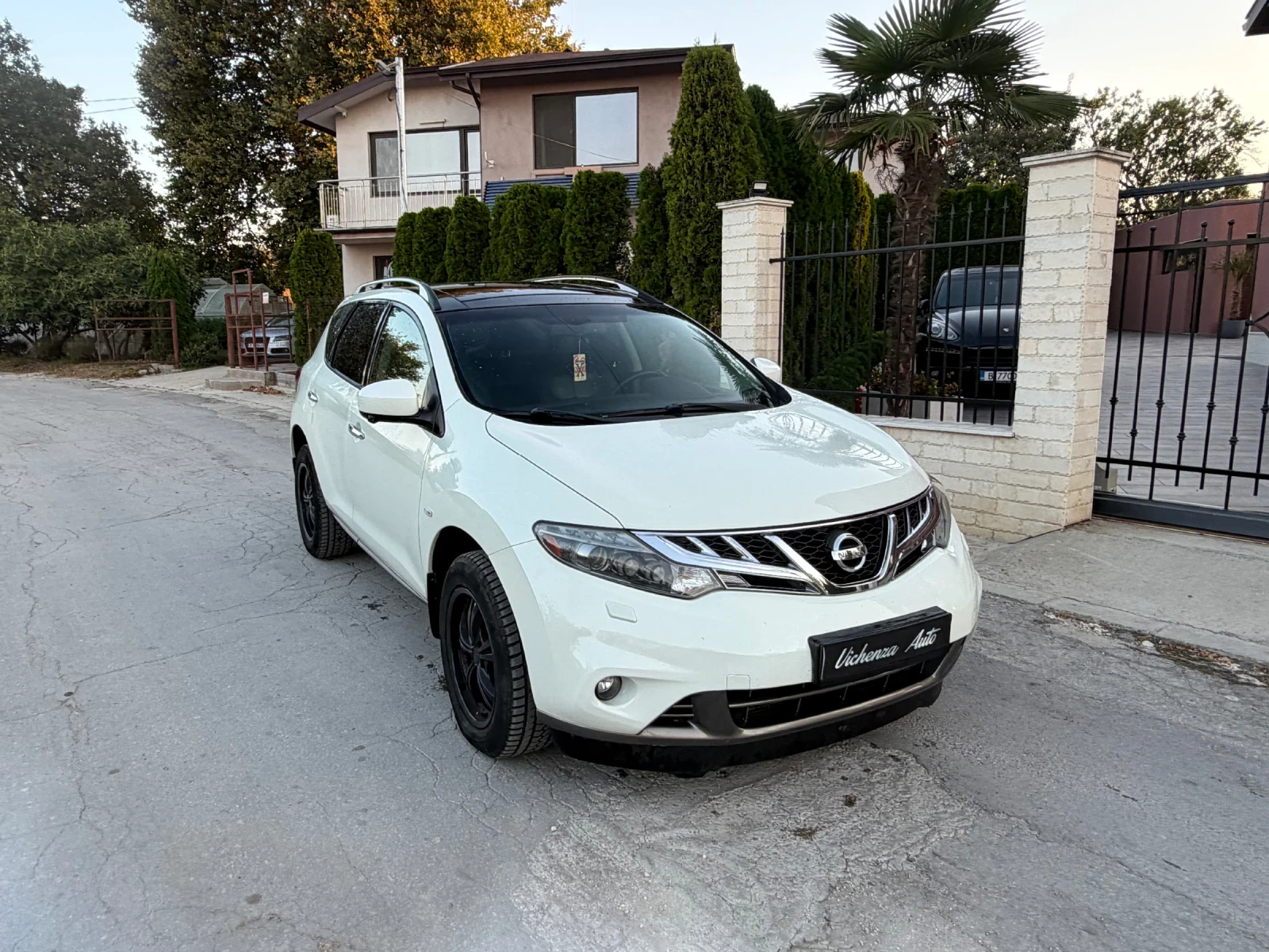 Nissan Murano 2.5DCI -190kc Avtomatic 4x4 Kamera Keyless Top , снимка 2 - Автомобили и джипове - 55881223