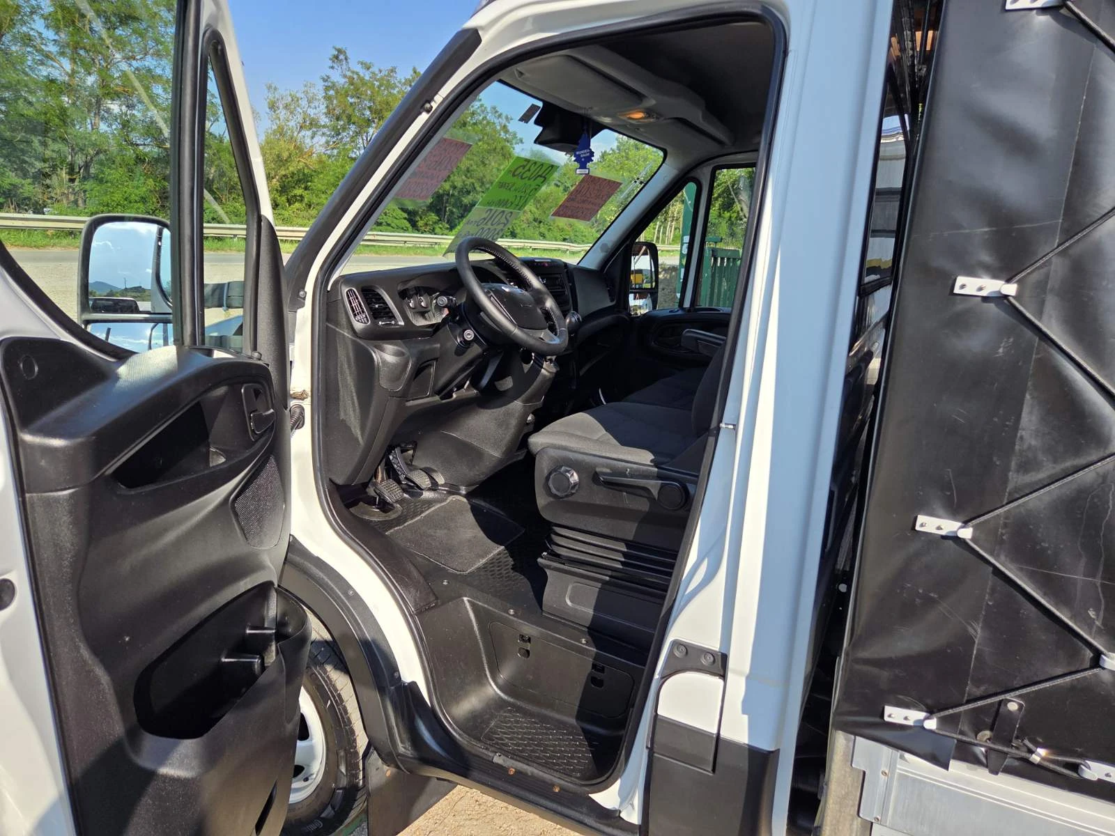 Iveco 35c17 ДО 3, 5т. 5, 20 ДЪЛЪГ, КЛИМАТИК, НОВ ВНОС ШВЕЙЦАРИ, снимка 7 - Бусове и автобуси - 55008723