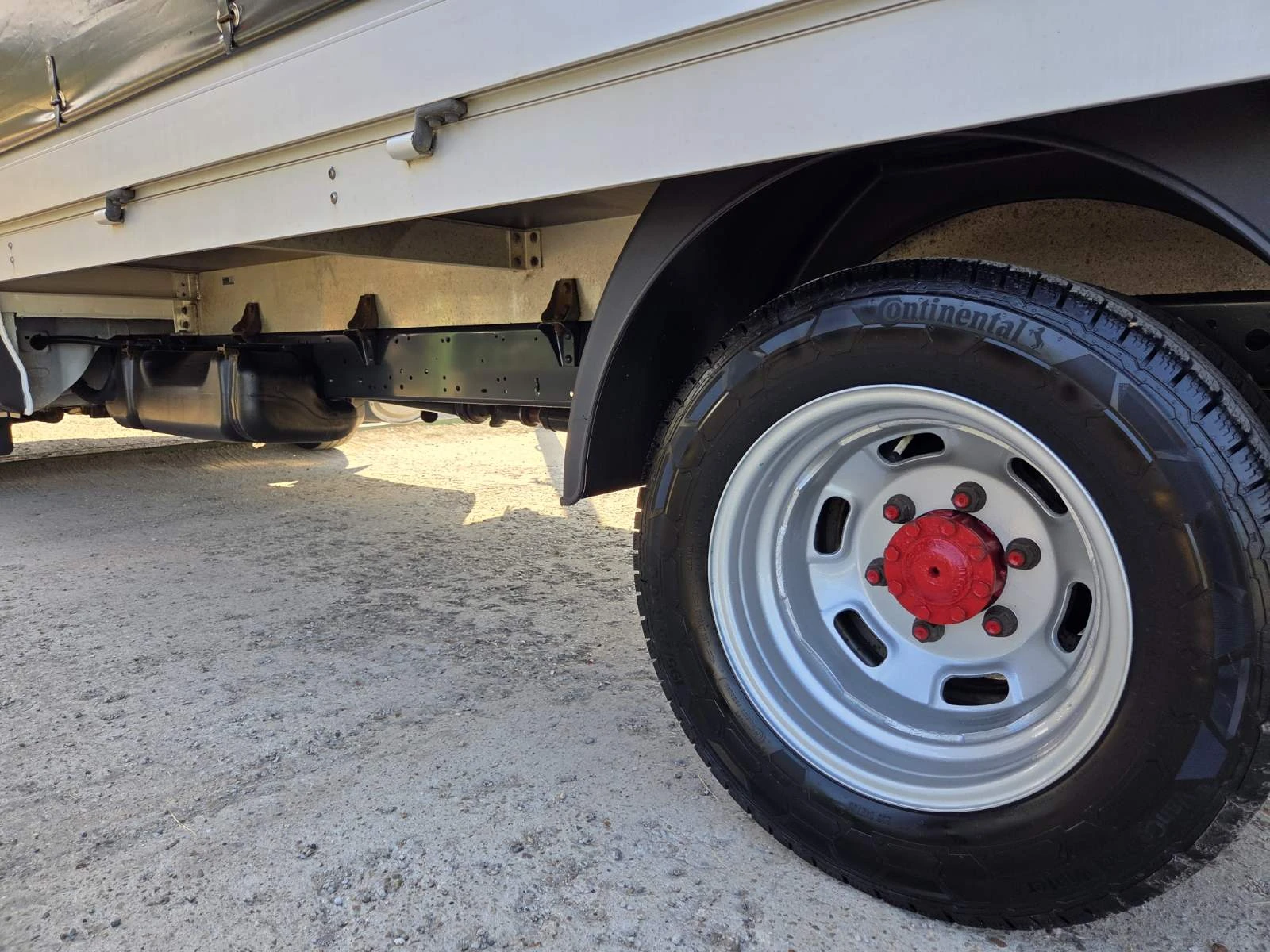 Iveco 35c17 ДО 3, 5т. 5, 20 ДЪЛЪГ, КЛИМАТИК, НОВ ВНОС ШВЕЙЦАРИ, снимка 11 - Бусове и автобуси - 55008723