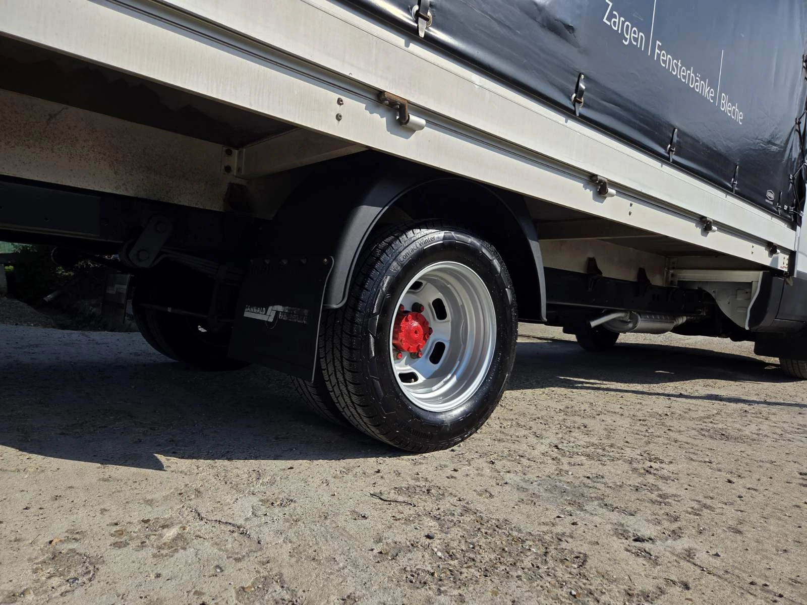 Iveco 35c17 ДО 3, 5т. 5, 20 ДЪЛЪГ, КЛИМАТИК, НОВ ВНОС ШВЕЙЦАРИ, снимка 14 - Бусове и автобуси - 55008723