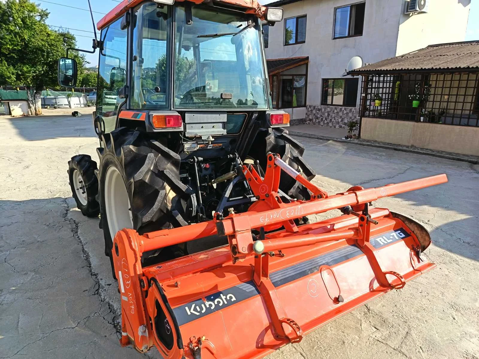 Трактор Kubota GL467 - изображение 8