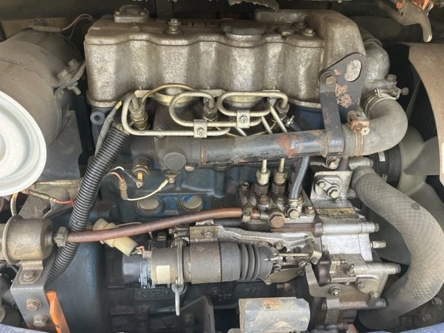 Багер Hitachi EX22 - ОЧАКВАН 15.09.2026!!!, снимка 8 - Индустриална техника - 54347511