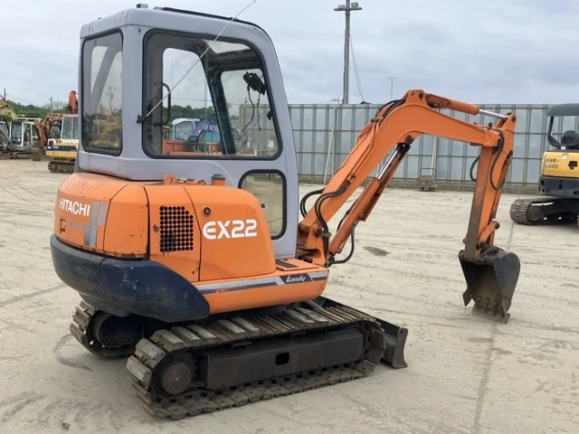 Багер Hitachi EX22 - ОЧАКВАН 15.09.2026!!!, снимка 4 - Индустриална техника - 54347511